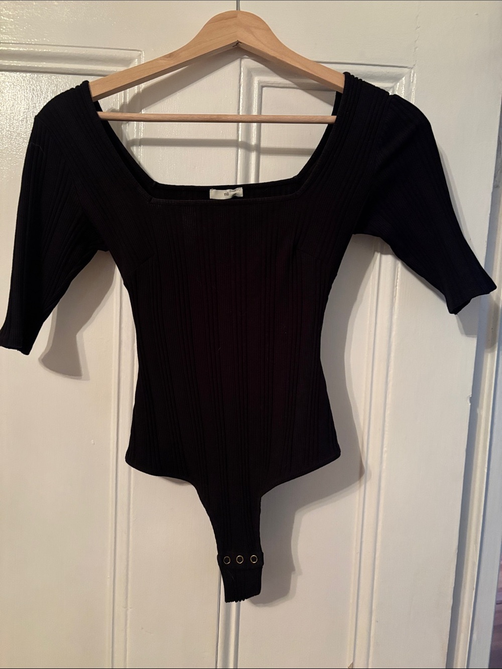 Yse Paris Ribbed Square-Neck Black Bodysuit